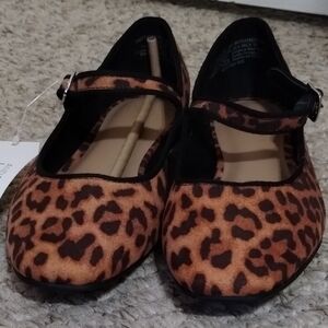 NWT Time and Tru Women's Leopard Mary Jane Flats Size 8